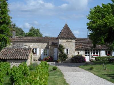 peyraguey maison rouge