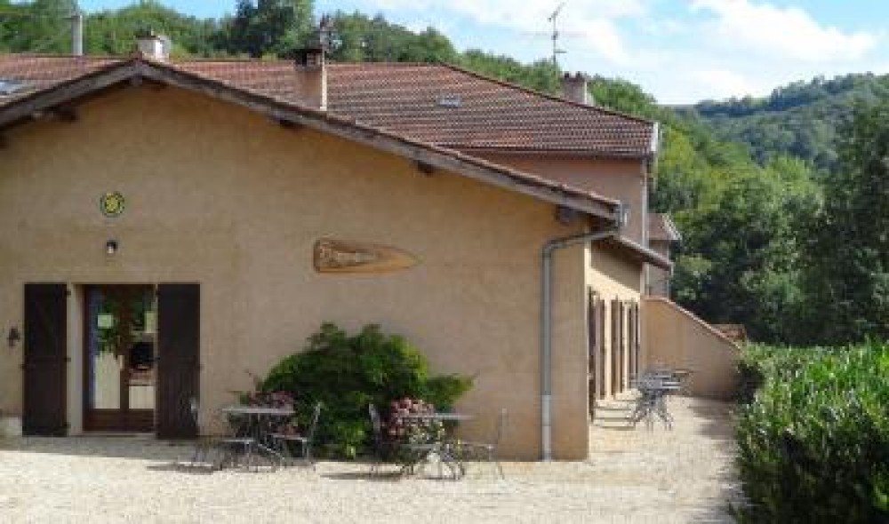 Chambres d'hôtes les gouttes Une chambre d'hote de Rhone